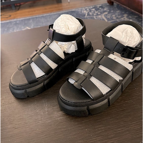 Qupid - Kessy 01 Strappy Black Platform Sandal — BRAND NEW - Picture 6 of 12